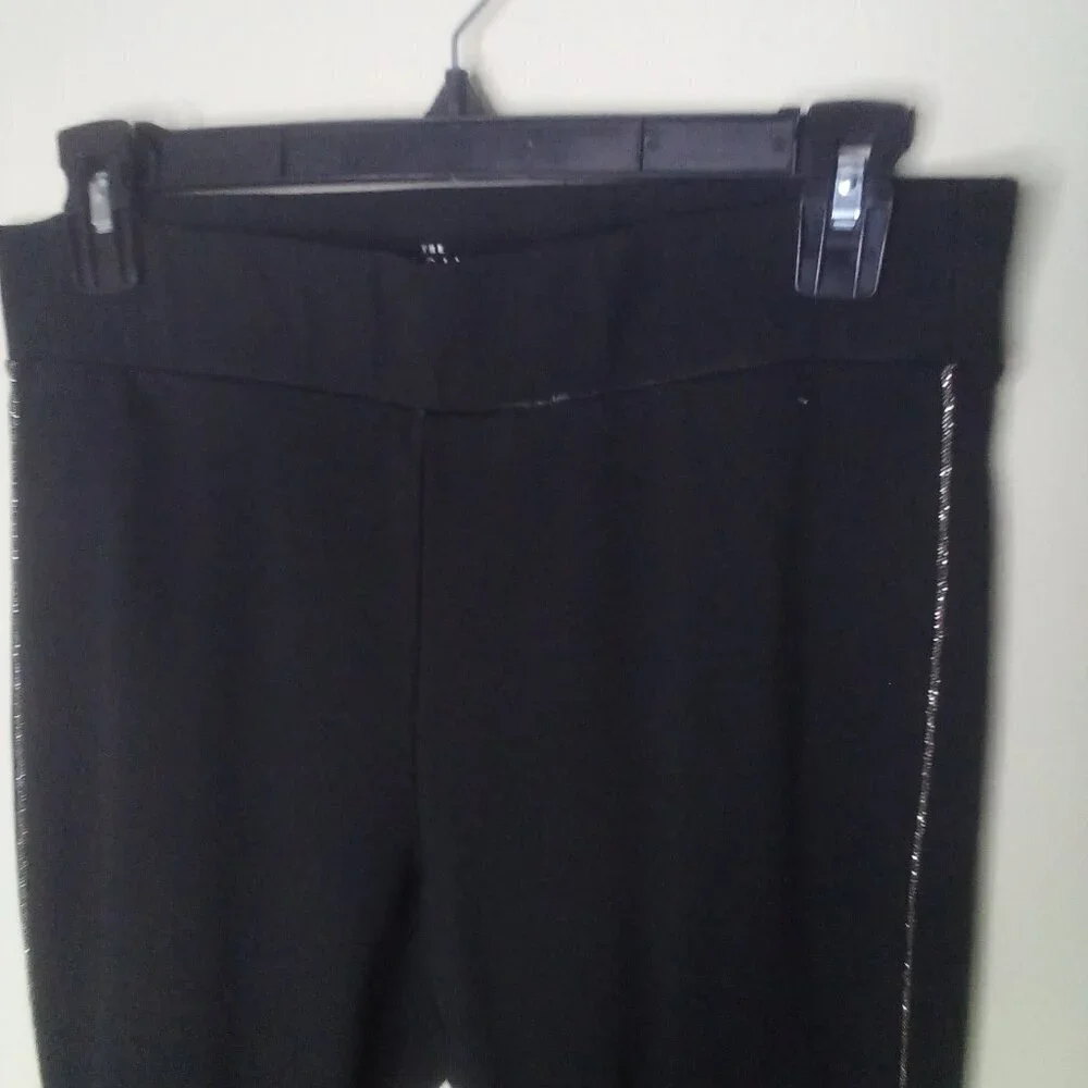 White House Black Market whbm legging